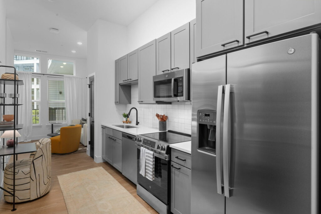This sleek 288-unit building features a mix of studio, one and two-bedroom residences. 